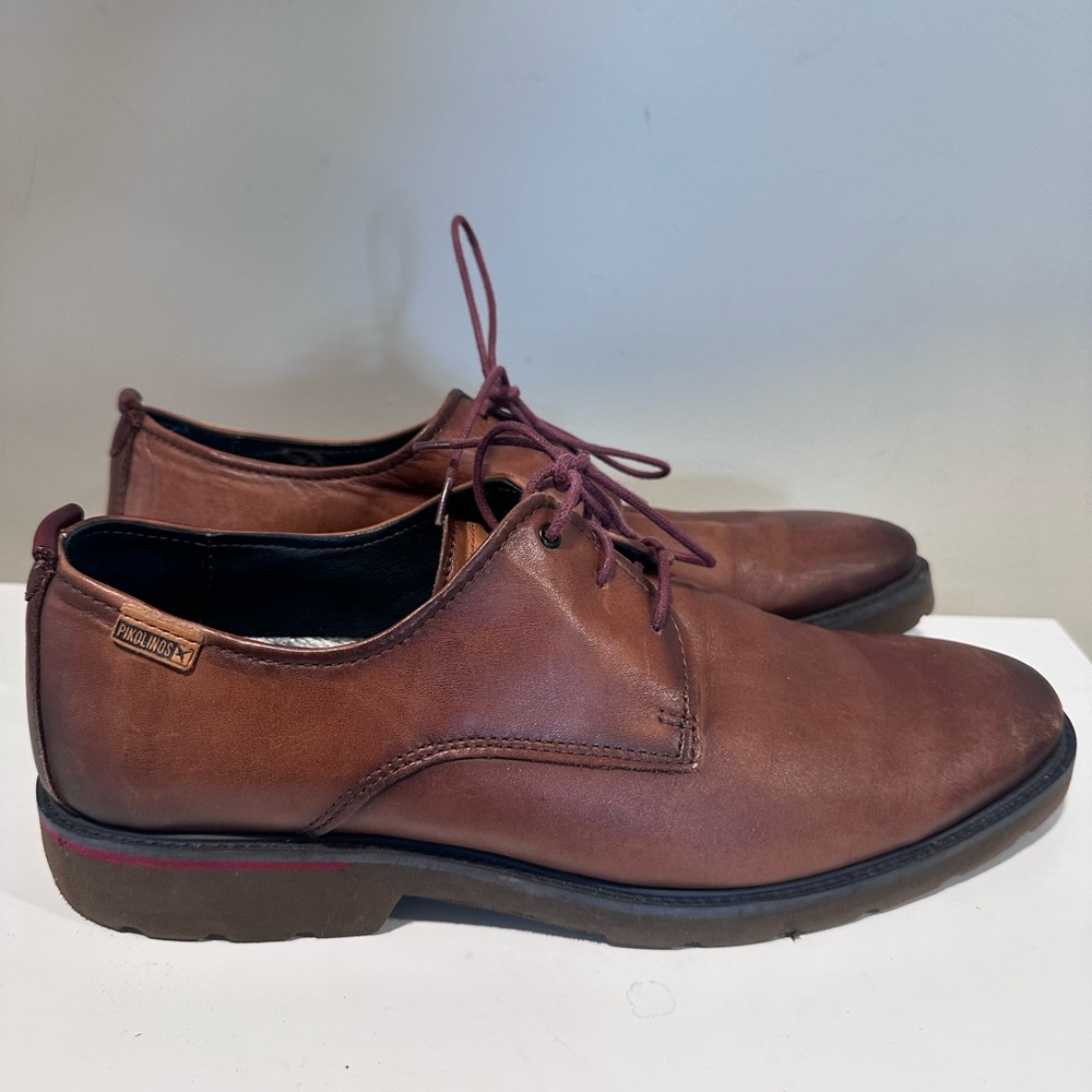 Pikolinos Oxford shoes